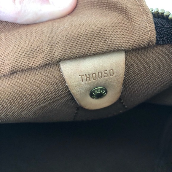 *SOLD* AUTHENTIC LOUIS VUITTON SPEEDY 30 - Picture 8 of 8